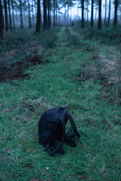 Lost backpack on ground. — Stock Photo, Image