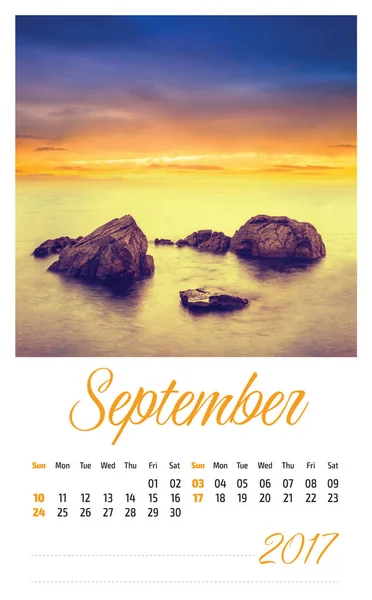 Calendario fotográfico 2017 con paisaje minimalista. Septiembre . — Foto de Stock