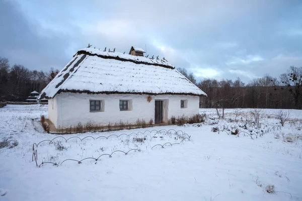 Traditioneel Oekraïense Dorp Winter Oud Huis Pirogovo Etnografisch Museum Oekraïne — Stockfoto