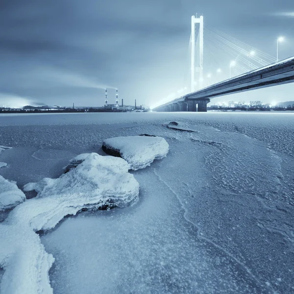 Puente Sur Invierno Ciudad Kiev Ucrania — Foto de Stock