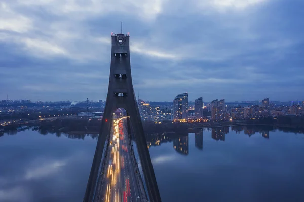 Ukrayna Nın Kyiv Şehrinin Gece Hava Manzarası — Stok fotoğraf