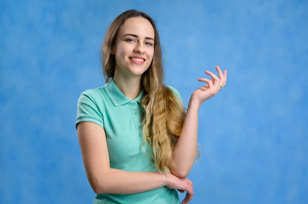 Portrait Caucasian Girl Long Hair Turquoise Shirt Camera Talking Smile — Stock Photo, Image