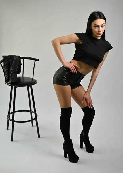 Cute Girl Standing Next Chair Studio Photo Beautiful Fashionable Brunette — Stock Photo, Image