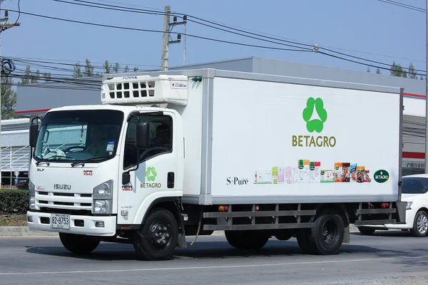 Soğutmalı konteyner kamyon Betagro — Stok fotoğraf
