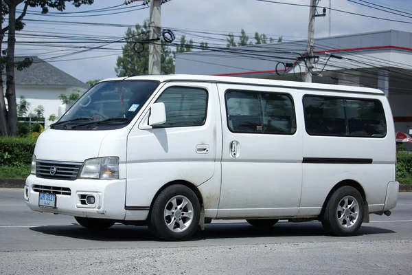 Private Nissan Urvan Van carro . — Fotografia de Stock