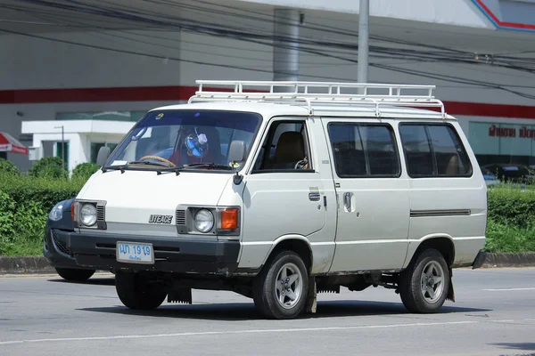 Частный фургон Toyota Liteace . — стоковое фото