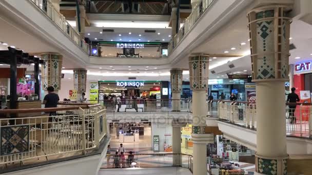 Dentro de Central Chiangmai Airport Plaza . — Vídeos de Stock