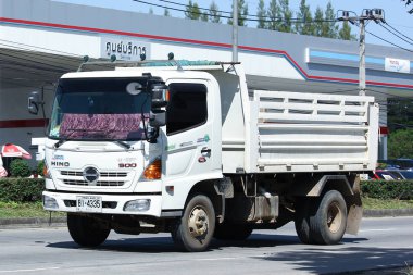 Özel Hino damperli kamyon. 