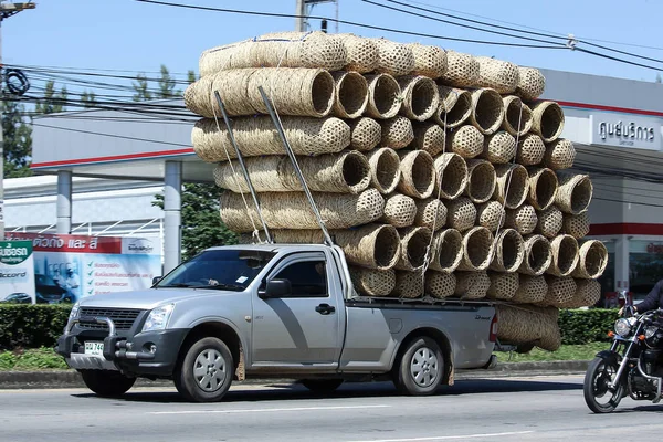 Kamyon, Isuzu D-max, VSEÇMAK özel almak.