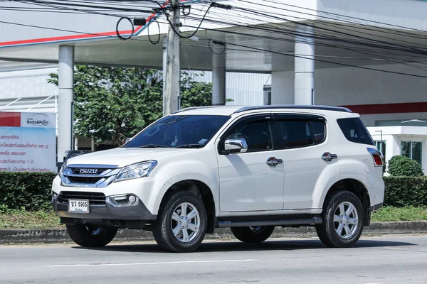 Özel Suv Araba, Isuzu Mu x, Mu-x. — Stok fotoğraf