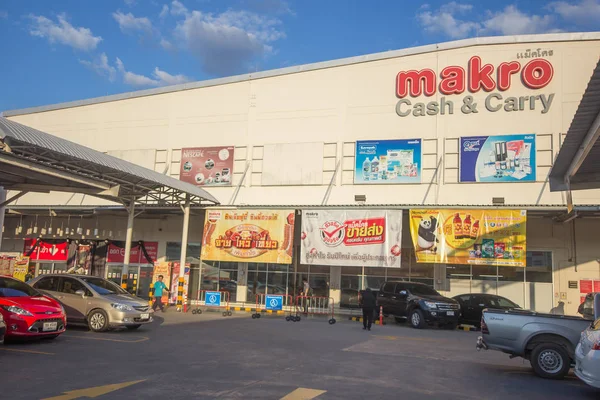 Makro Hypermarket Hangdong Chiang Mai. 