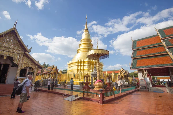 Phra que Hariphunchai, templo principal na província de Lamphun — Fotografia de Stock
