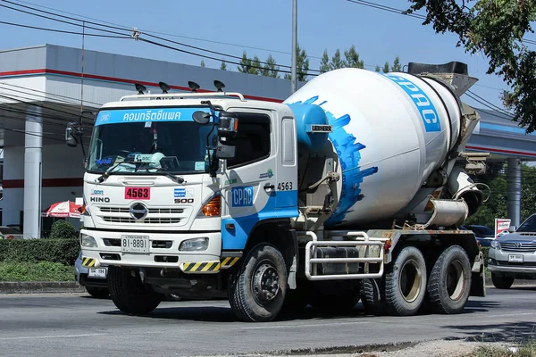 Caminhão de concreto do produto de concreto CPAC — Fotografia de Stock