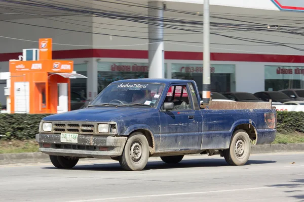 Soukromé staré Mazda Pick up Truck. — Stock fotografie