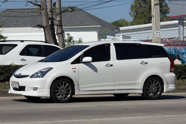 Özel Mpv araç, Toyota dilek