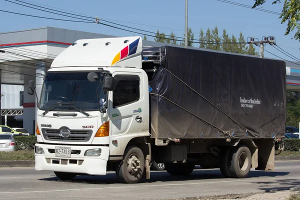 Camion cargo privé Hino . — Photo