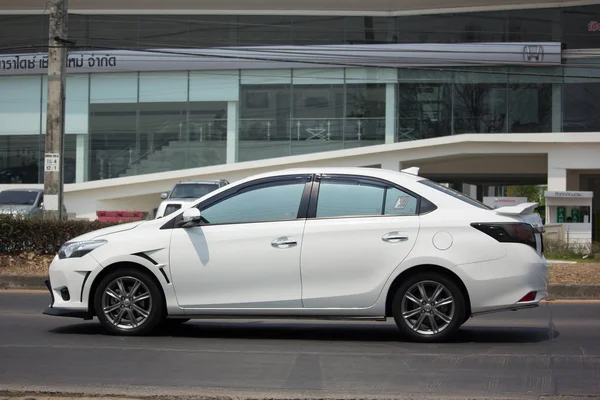 Privata staden bil, Toyota Vios — Stockfoto