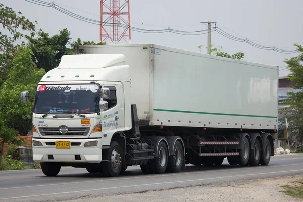 Przyczepa Cargo ciężarówka transportu Thanaporn. — Zdjęcie stockowe