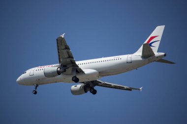 B-6002 Airbus A320-200 Çin Doğu havayolu şirketi 