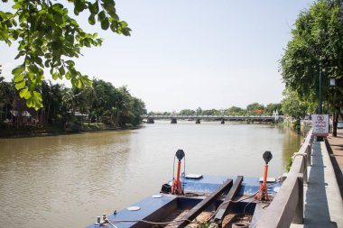 Nawarat köprü üzerinden Ping nehir