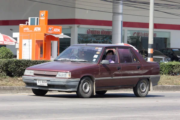 Carro velho privado, Renault 11 — Fotografia de Stock