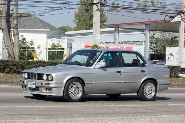 Soukromé auto, Bmw 318i. — Stock fotografie