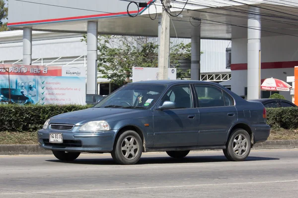 Privatwagen, honda civic. auf der Straße Nr. 1001 — Stockfoto