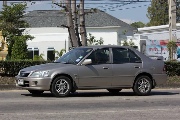 Privé auto Honda stad. — Stockfoto