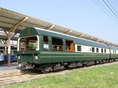 Doğu ve Doğu Express tren