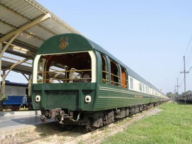 Doğu ve Doğu Express tren