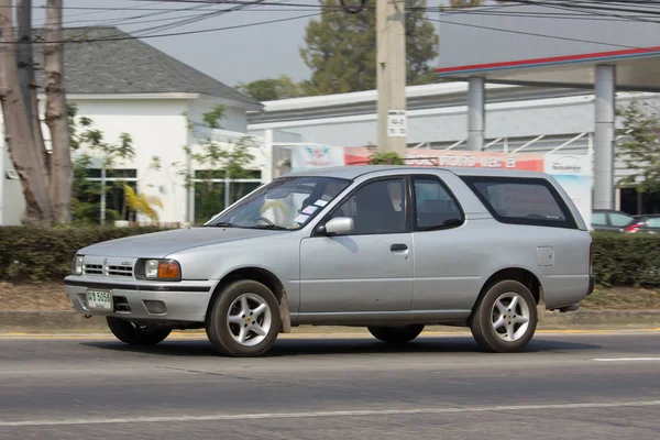 Приватний прийом відправлення Nissan н. в. Queencab. — стокове фото