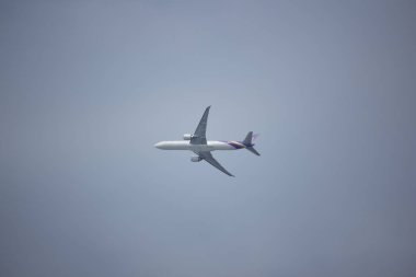  Boeing 777-300 Hs-Tkv Tg103