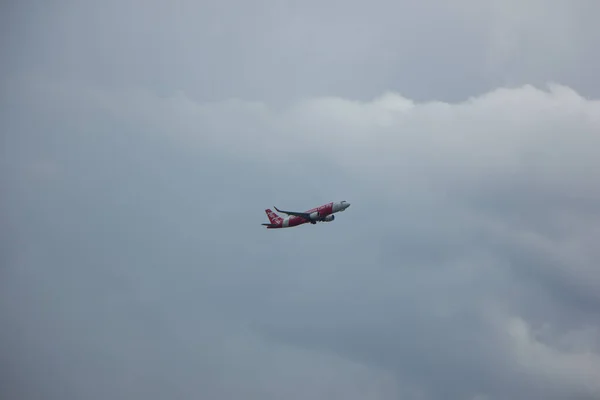 Hs-bbl a320-200 von thailändischer airasia. — Stockfoto