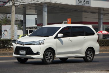 Özel Toyota Avanza araba.