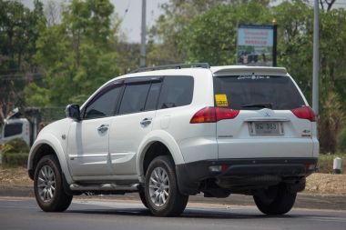 Özel Mitsubishi Pajero Suv araba.
