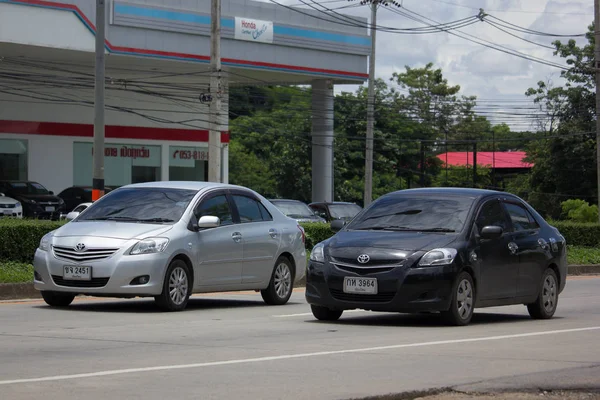 Sedán privado coche Toyota Vios . — Foto de Stock
