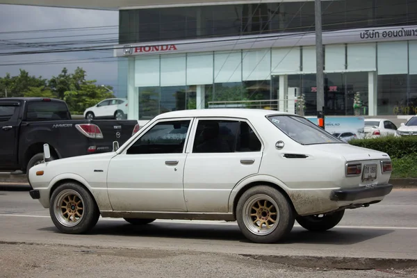 Prywatny stary samochód, Toyota Corolla — Zdjęcie stockowe