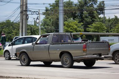 Özel eski pikap Araba, Mitsubishi L200 ilk nesil