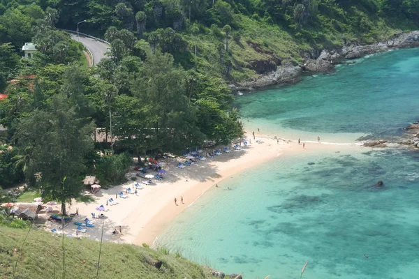 Atividade Turística na Ilha Tropical de Phuket Beach — Fotografia de Stock