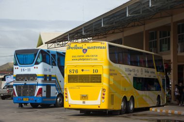 Phetprasert tur şirketi. Otobüs rota Nakhon Phanom ve Chiang