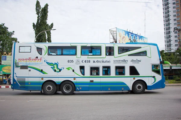 Bezn Bus da empresa de turismo Nakhonchai. Rota Nakhon ratchasima e — Fotografia de Stock