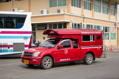 Kırmızı taksi Chiang Mai, yolcu otobüs istasyonu için