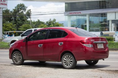 Özel araba Mitsubishi çekin.