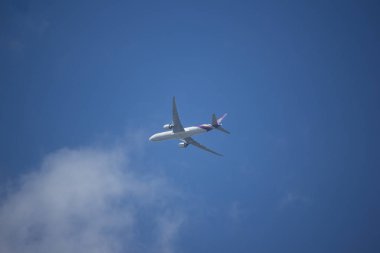  Boeing 777-300 HS-TKZ TG103