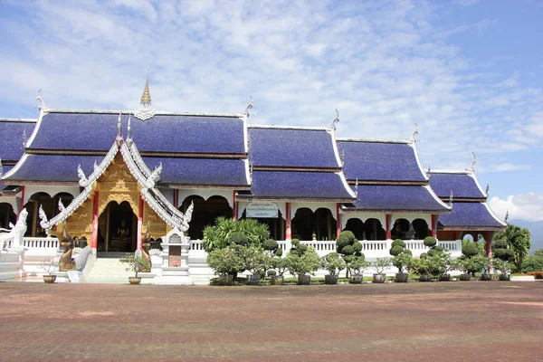 Banden Tapınağı, chiangmai tapınakta güzel