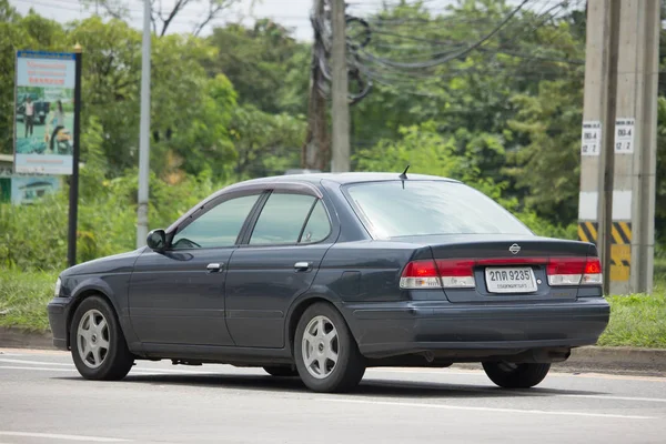 Özel eski araba Nissan Sentra