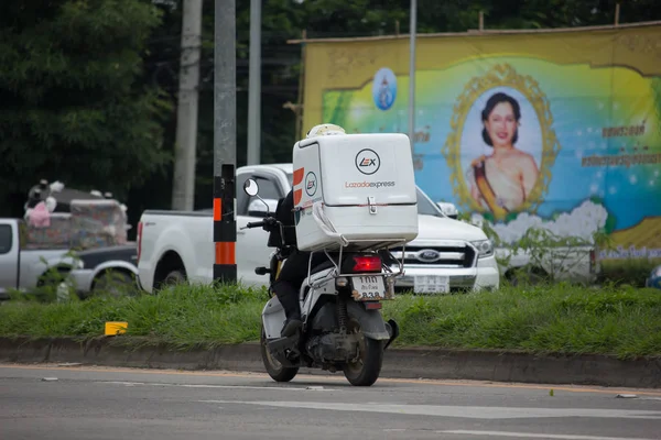 Lazada Express e Logística Mini Container Motocicleta — Fotografia de Stock