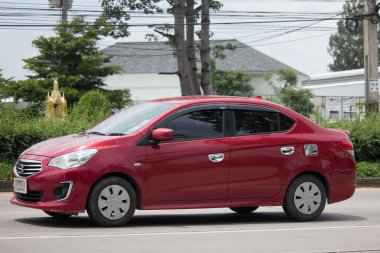 Özel araba Mitsubishi çekin.