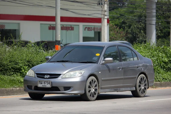 Prywatny stary samochód Honda Civic — Zdjęcie stockowe
