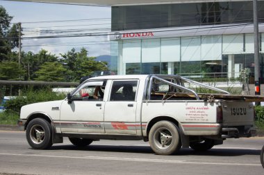 Özel Isuzu Kb eski pikap araba. 
